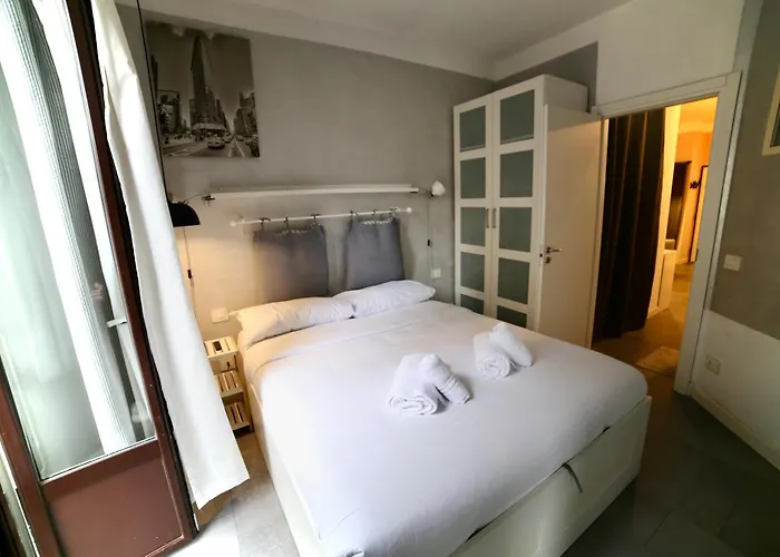 Urban Style - Cenisio M5 Connection 밀라노